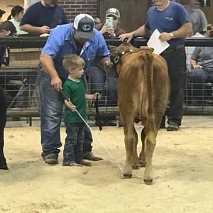 Meet your Posher, Whitney